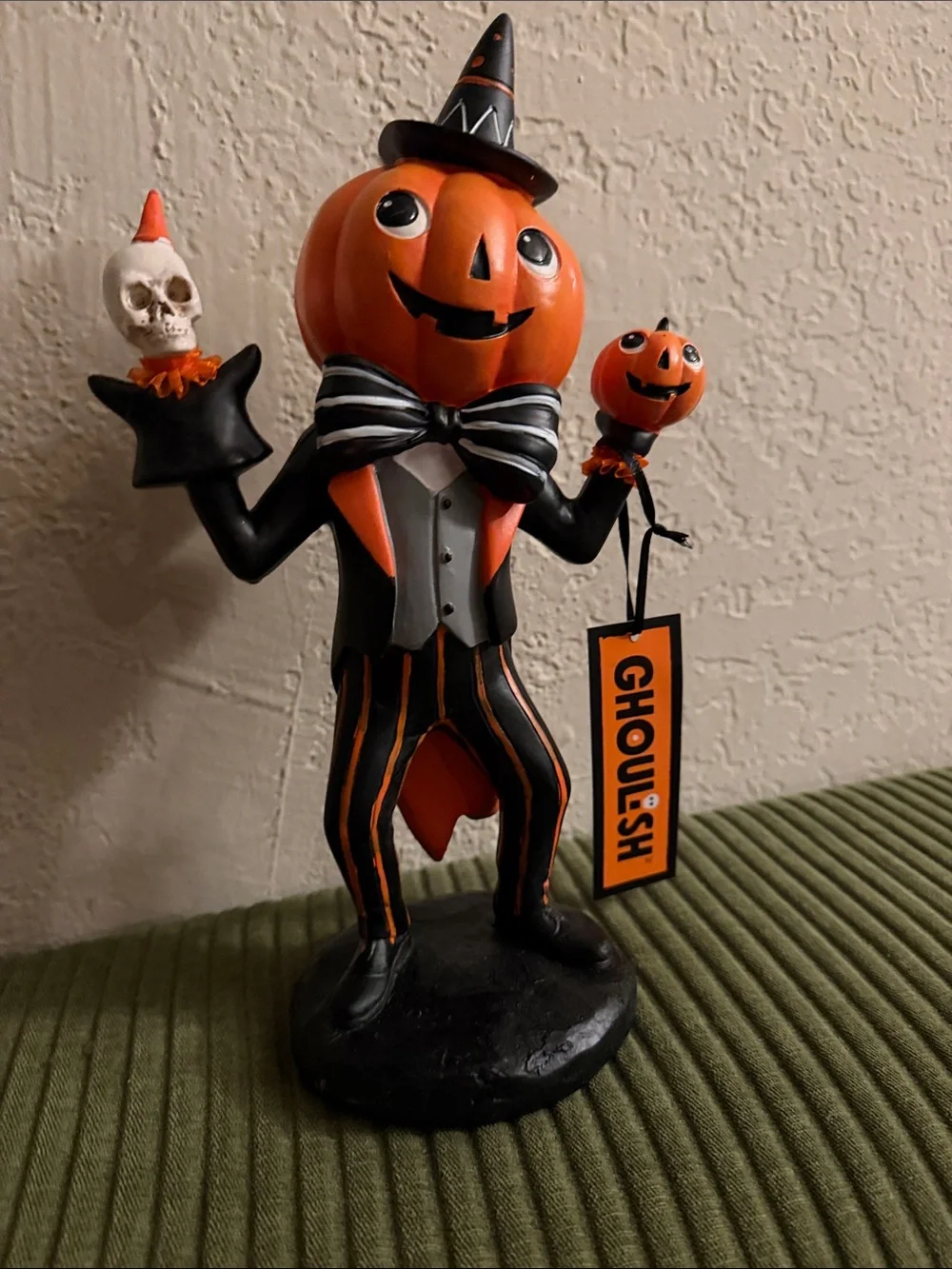Halloween Pumpkin Figurine Decoration - Orange & Black